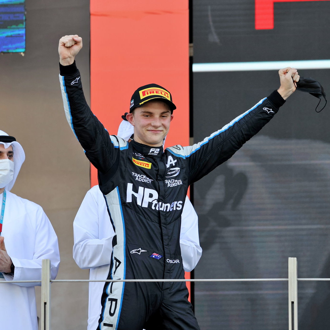 F2 Azerbaijan: Vips Tutup Akhir Pekan dengan Kemenangan Feature Race