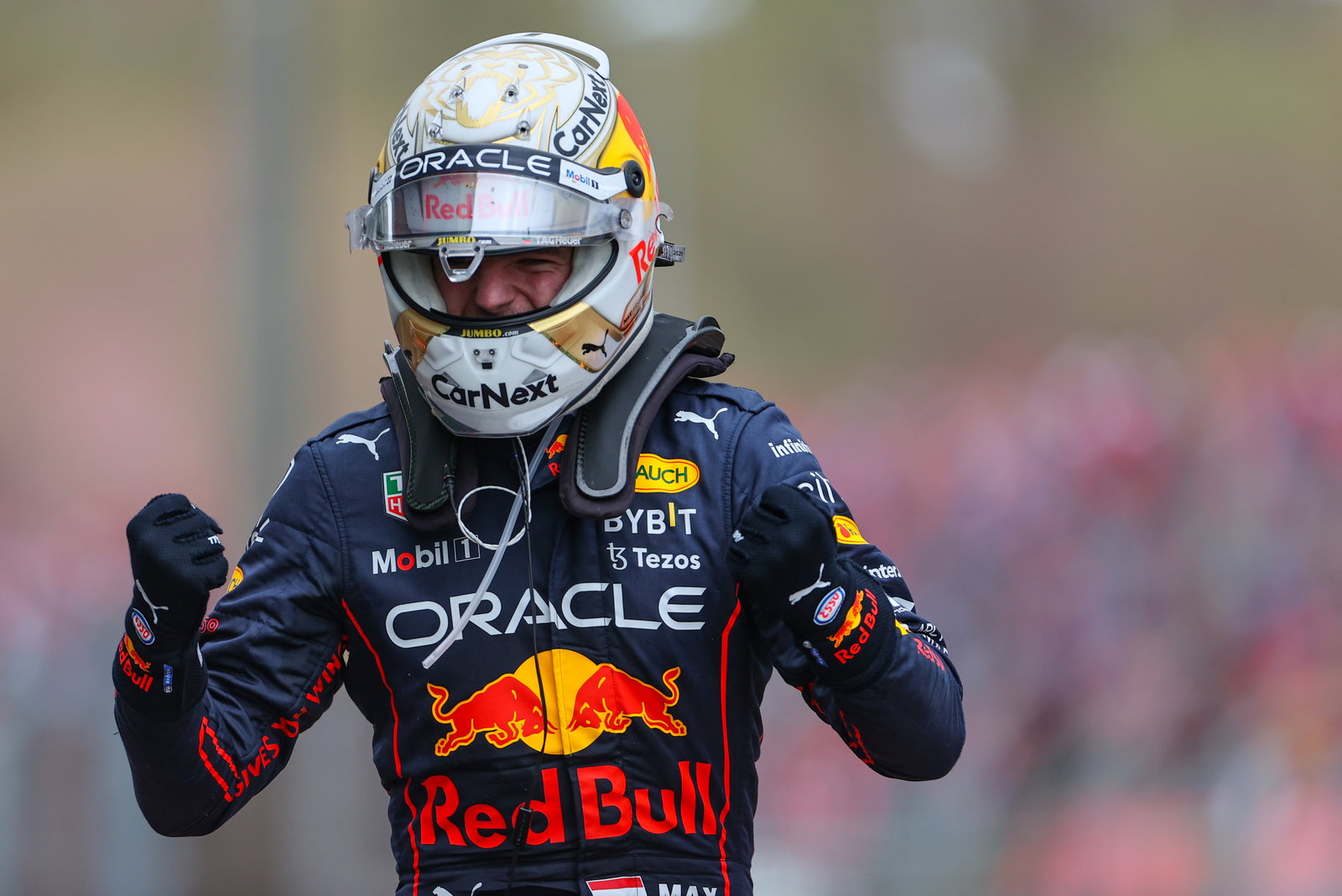Lewis Hamilton rejects ‘silly, nonsense’ suggestions he will quit Mercedes F1