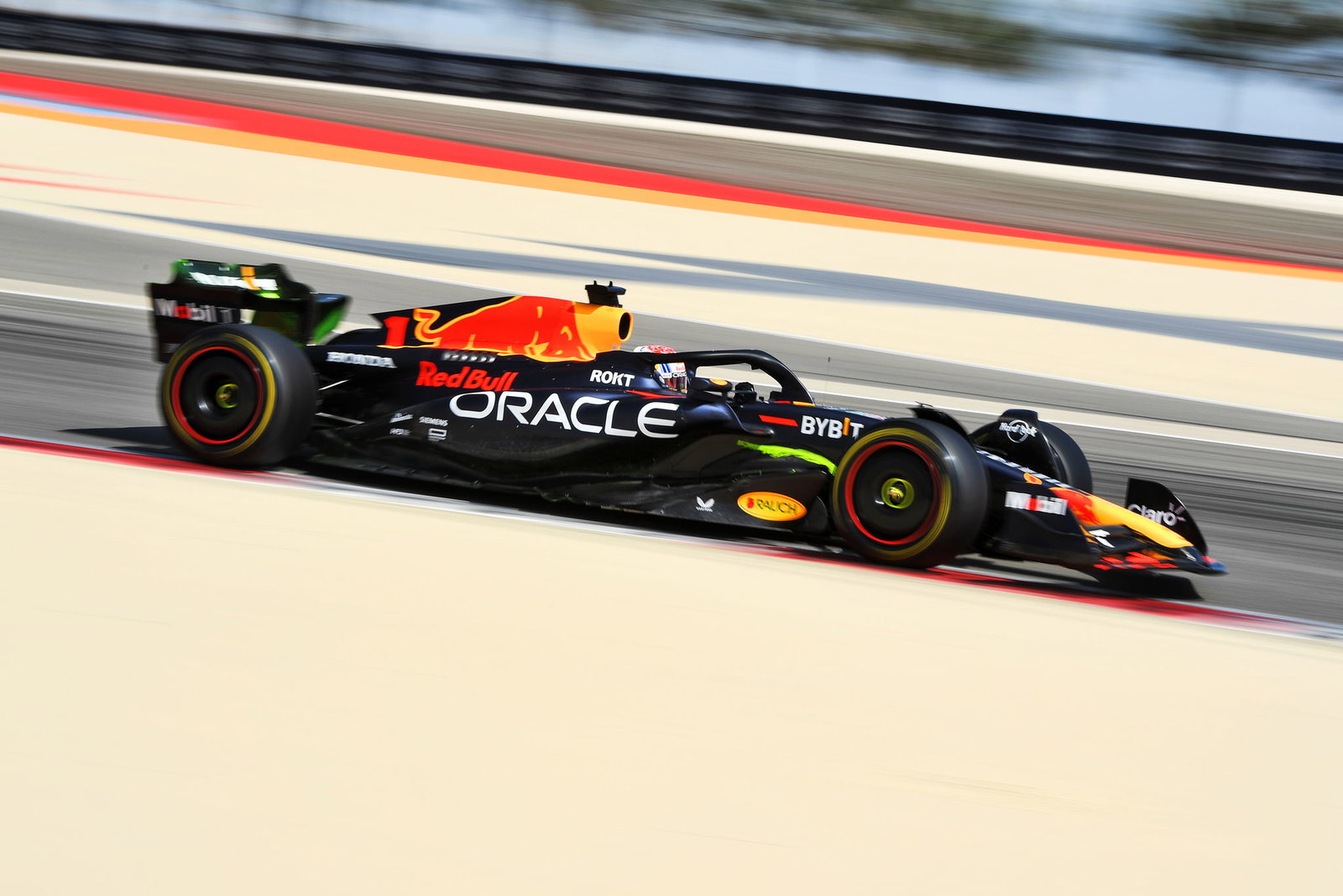 Lewis Hamilton caught spying on Red Bull’s RB19 F1 car as pre-season testing begins in Bahrain