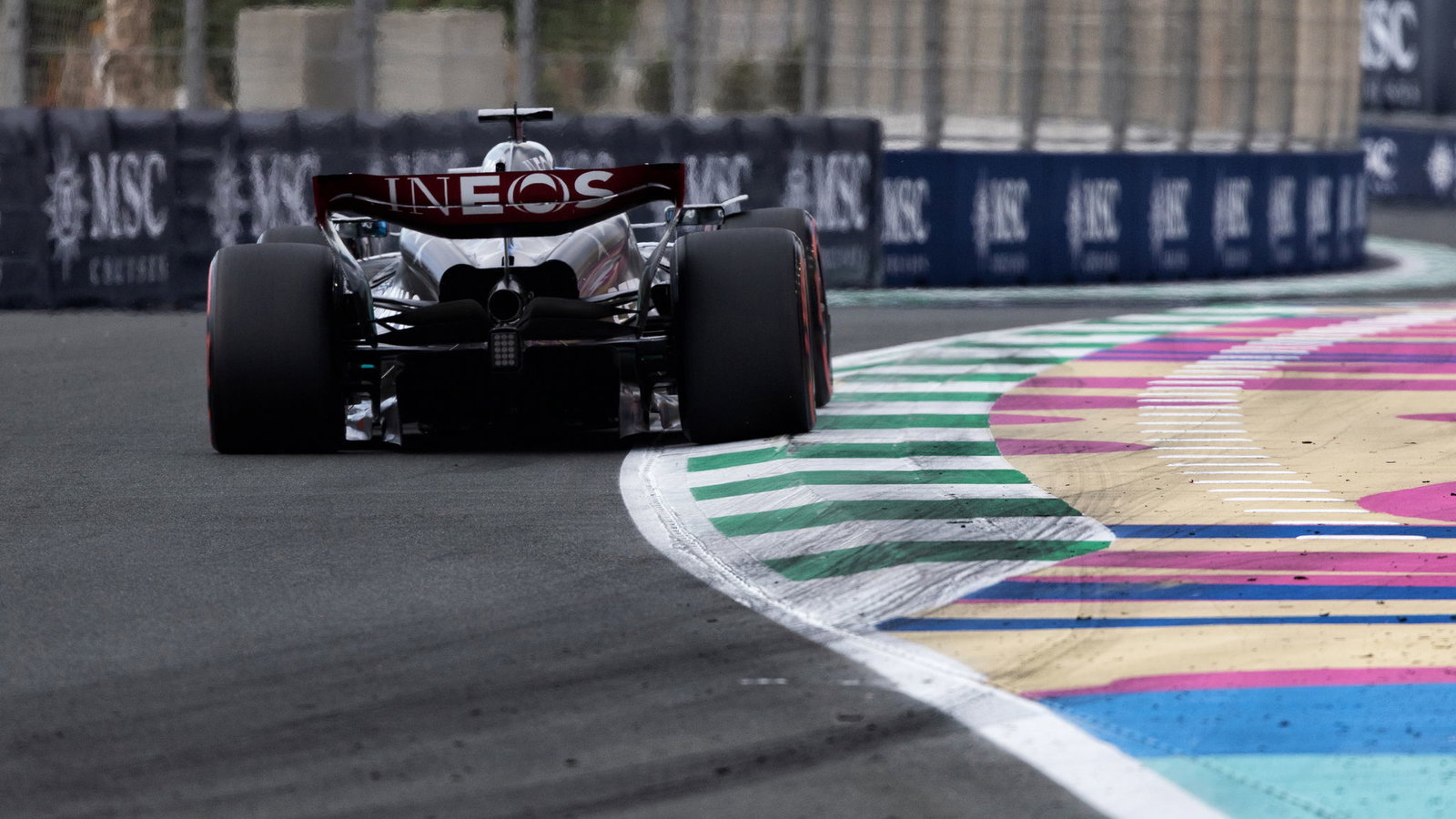 Apakah F1 ingin membatalkan sesi latihan? Ide berani Stefano Domenicali
