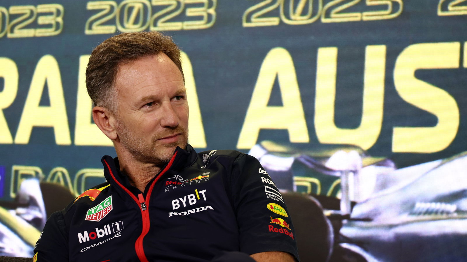 Horner Tegaskan Red Bull Perlakukan Pembalapnya Setara