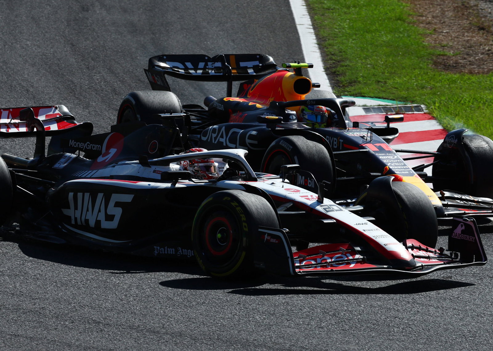 Alpine drama as Pierre Gasly fumes at late team order to swap positions with F1 teammate Esteban Ocon