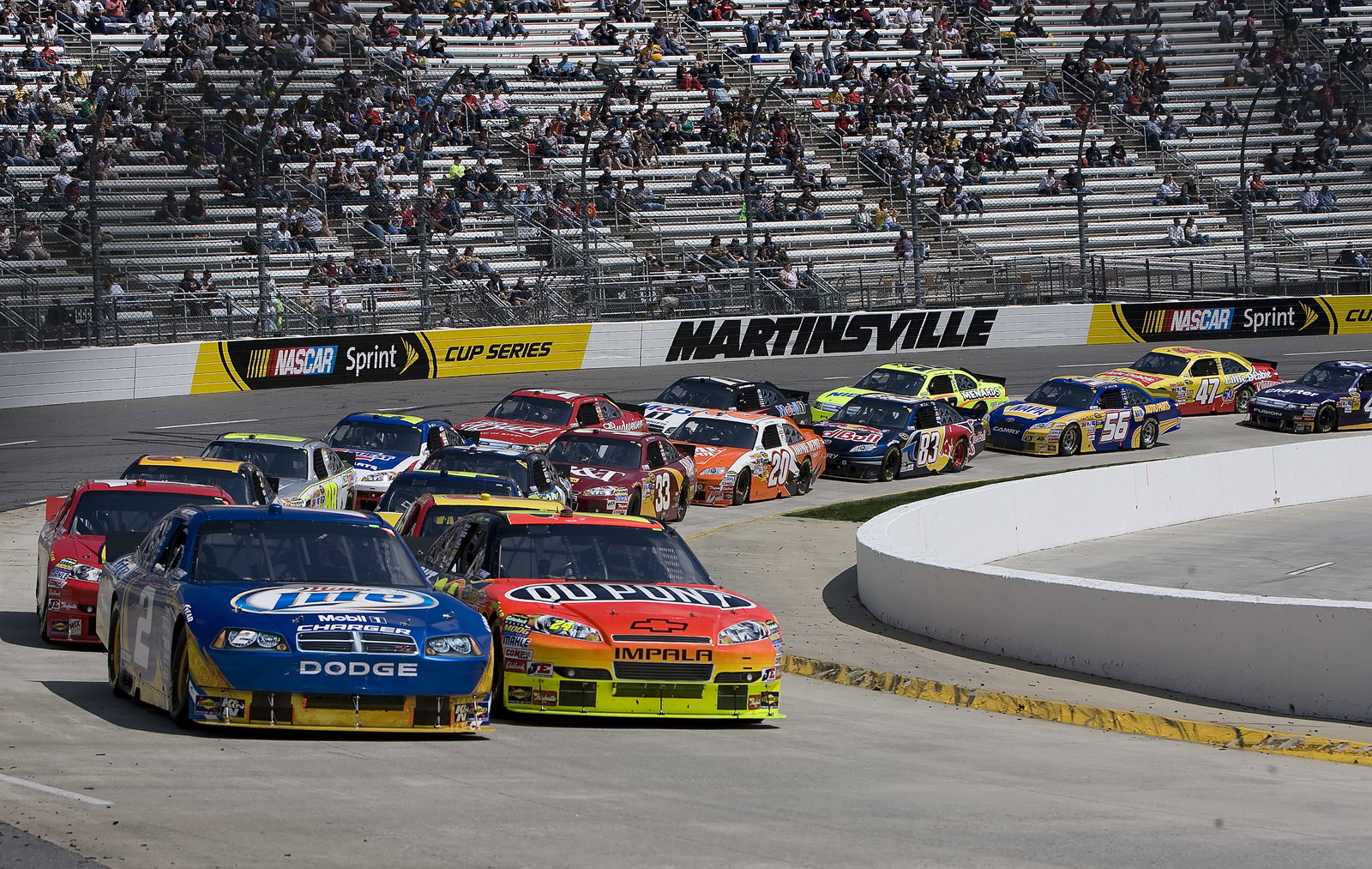 NASCAR: Reddick Menangi Balapan Playoff yang Liar di Texas