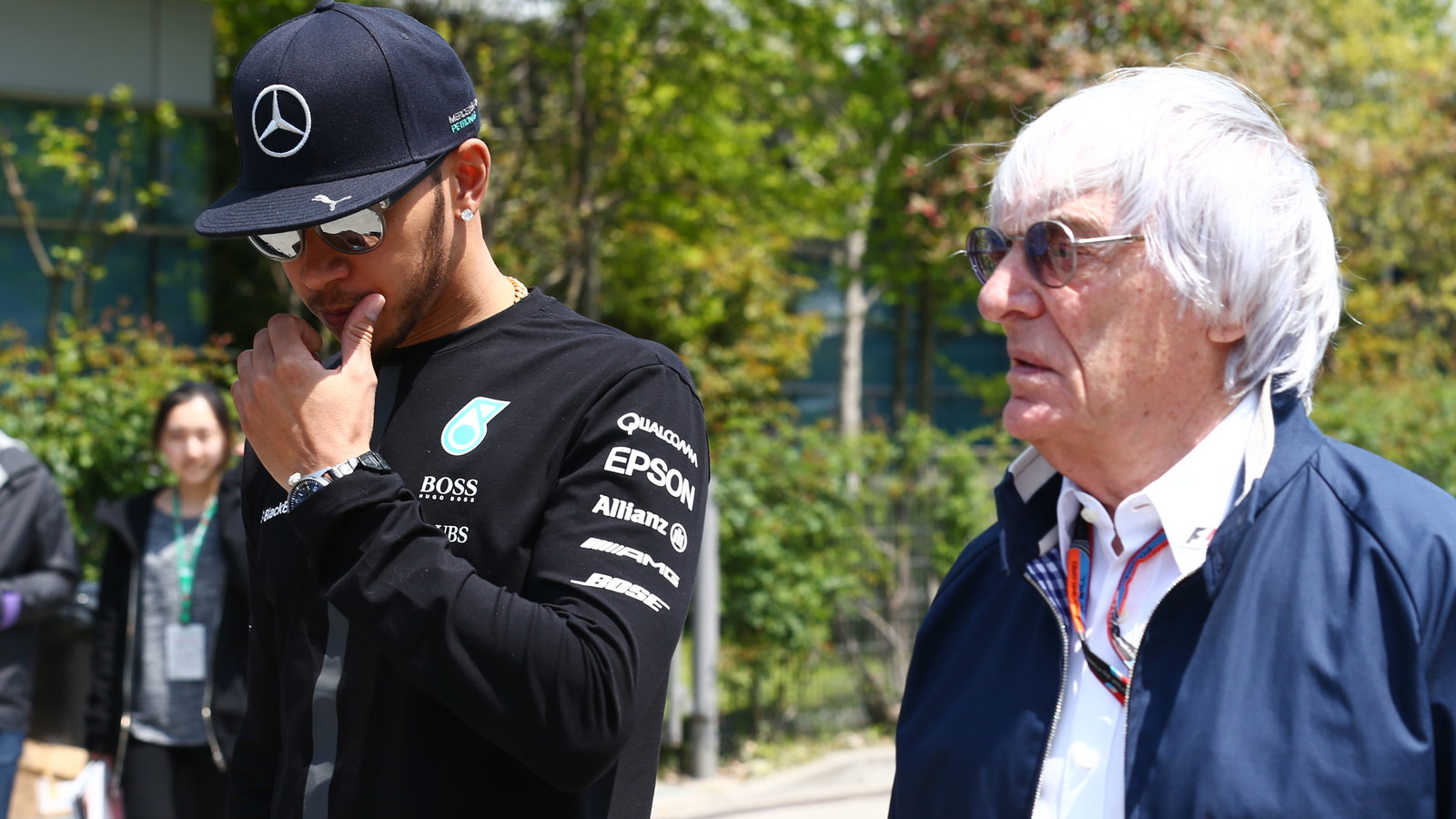 F1 distances from Ecclestone after controversial comments on racism