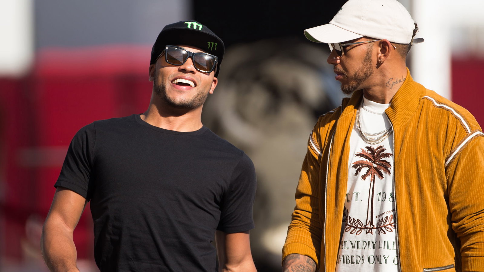 Lewis Hamilton’s brother drops hint that new Mercedes F1 deal has been signed?
