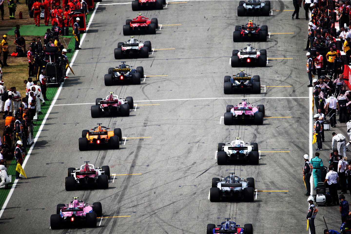 Hamilton tak mau buru-buru putuskan masa depannya