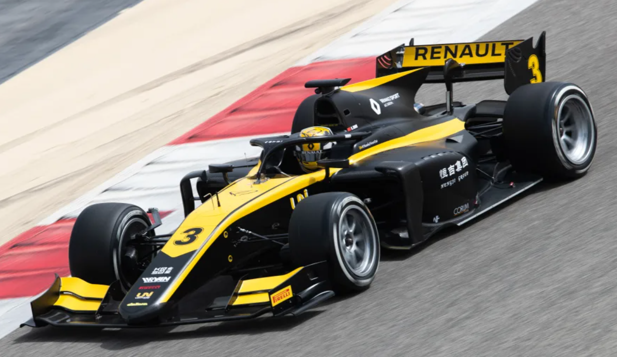 Guanyu Zhou maju ke posisi terdepan F2 di Austria