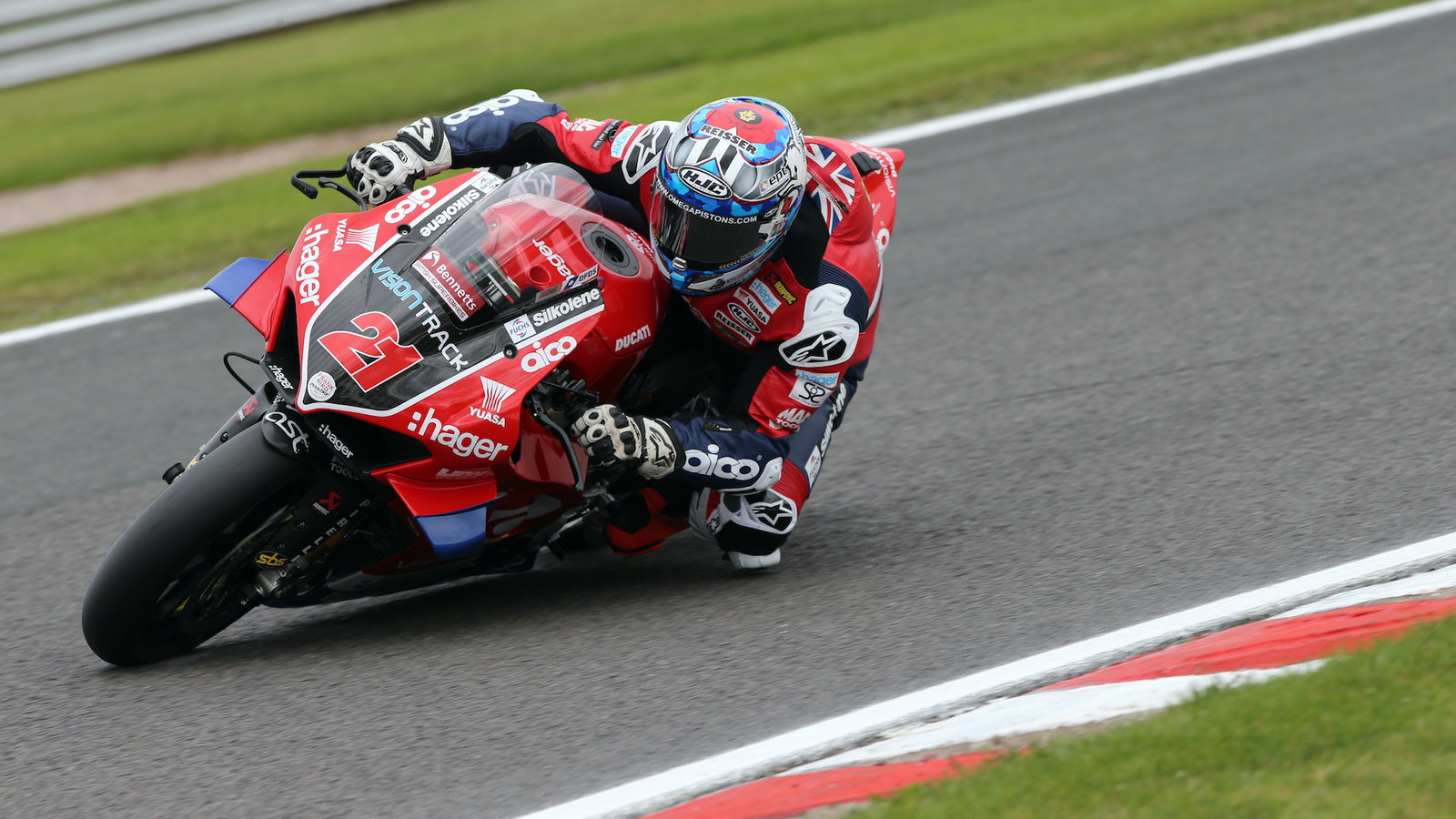 Iddon needs strong Saturday to 'take the fight' to BSB title rivals