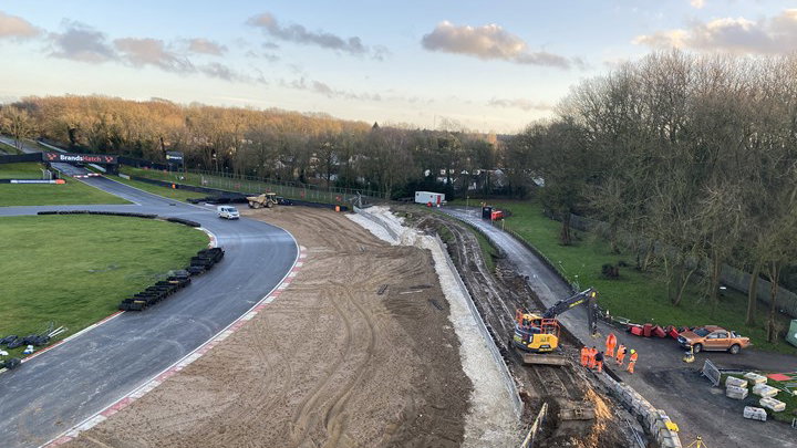 Brands Hatch, Clearways,