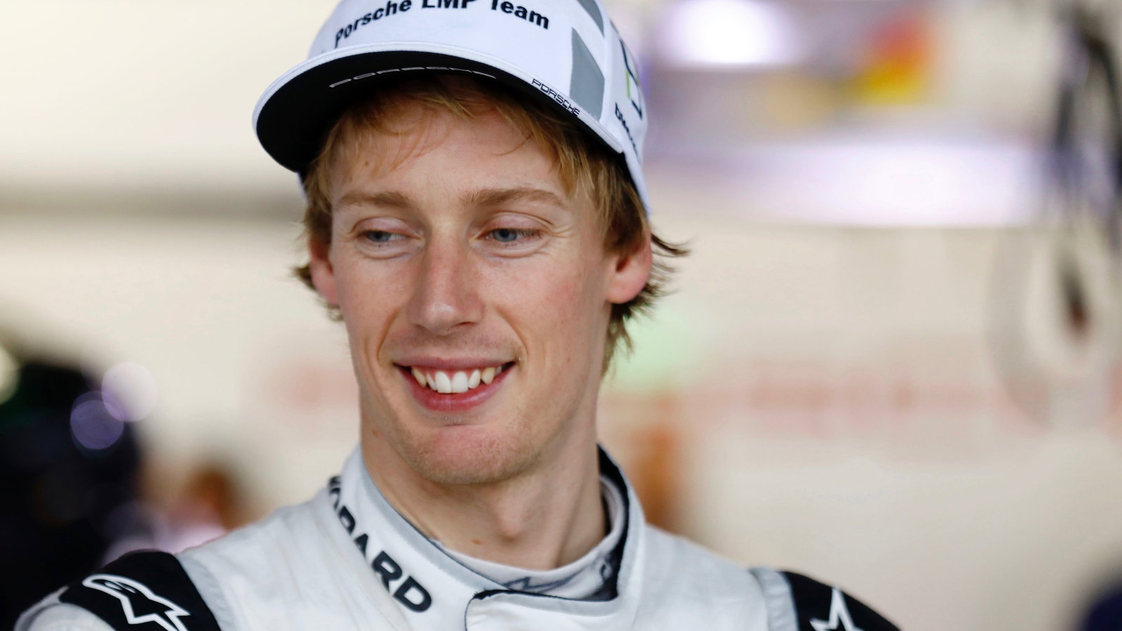 Brendon Hartley dikukuhkan sebagai pabrikan Porsche untuk tahun 2019