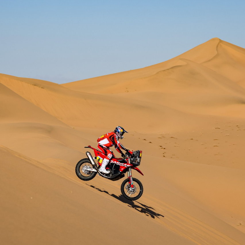 Reli Dakar 2026: Schareina Memimpin Honda 1-2 dari Brabec