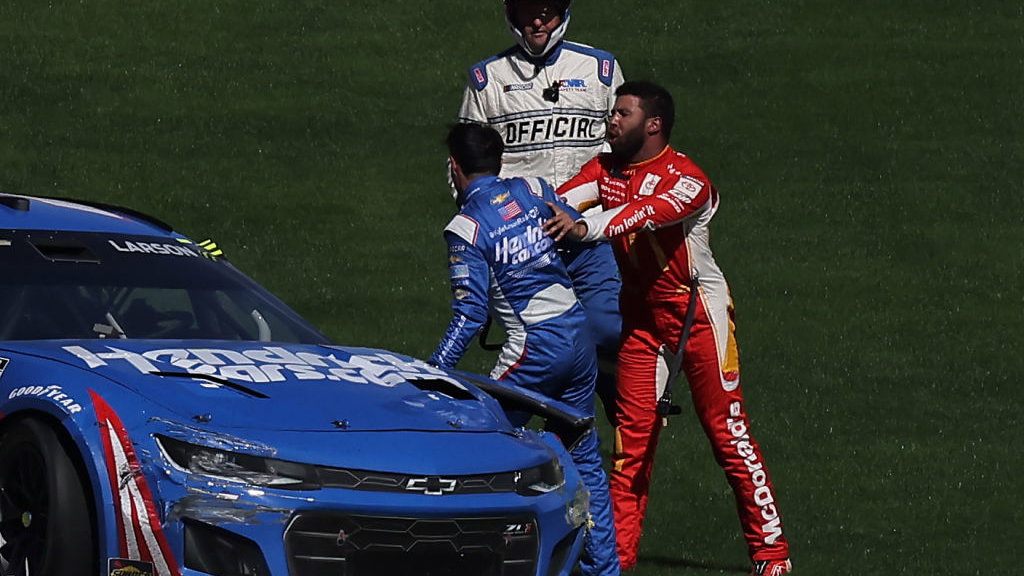 Kyle Larson, Bubba Wallace