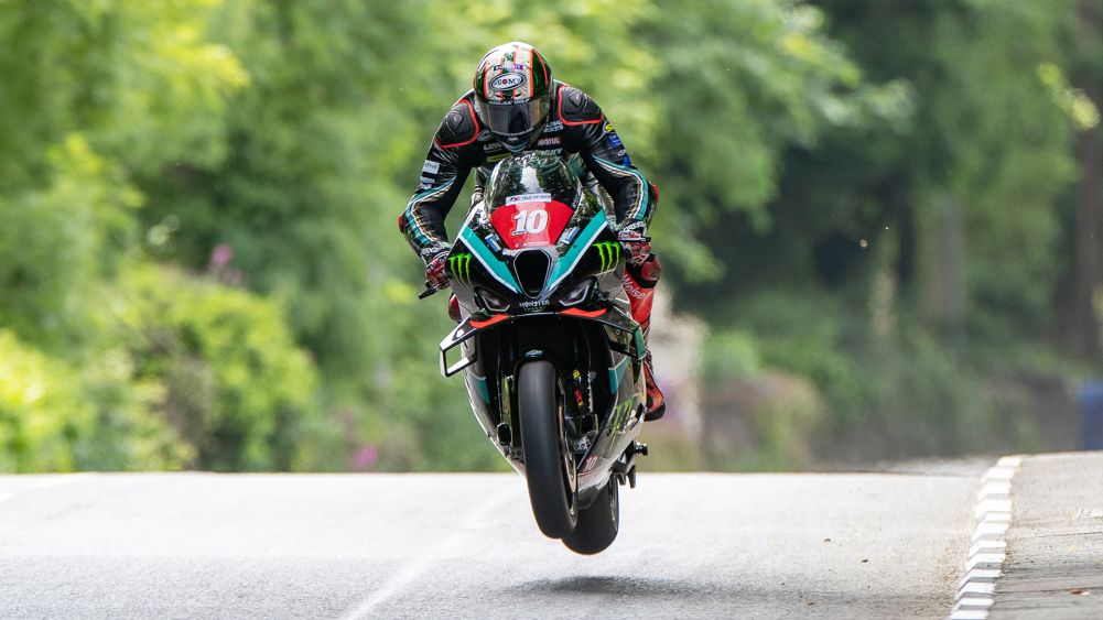 Dua Korban Jiwa setelah Kecelakaan Road Race Southern 100