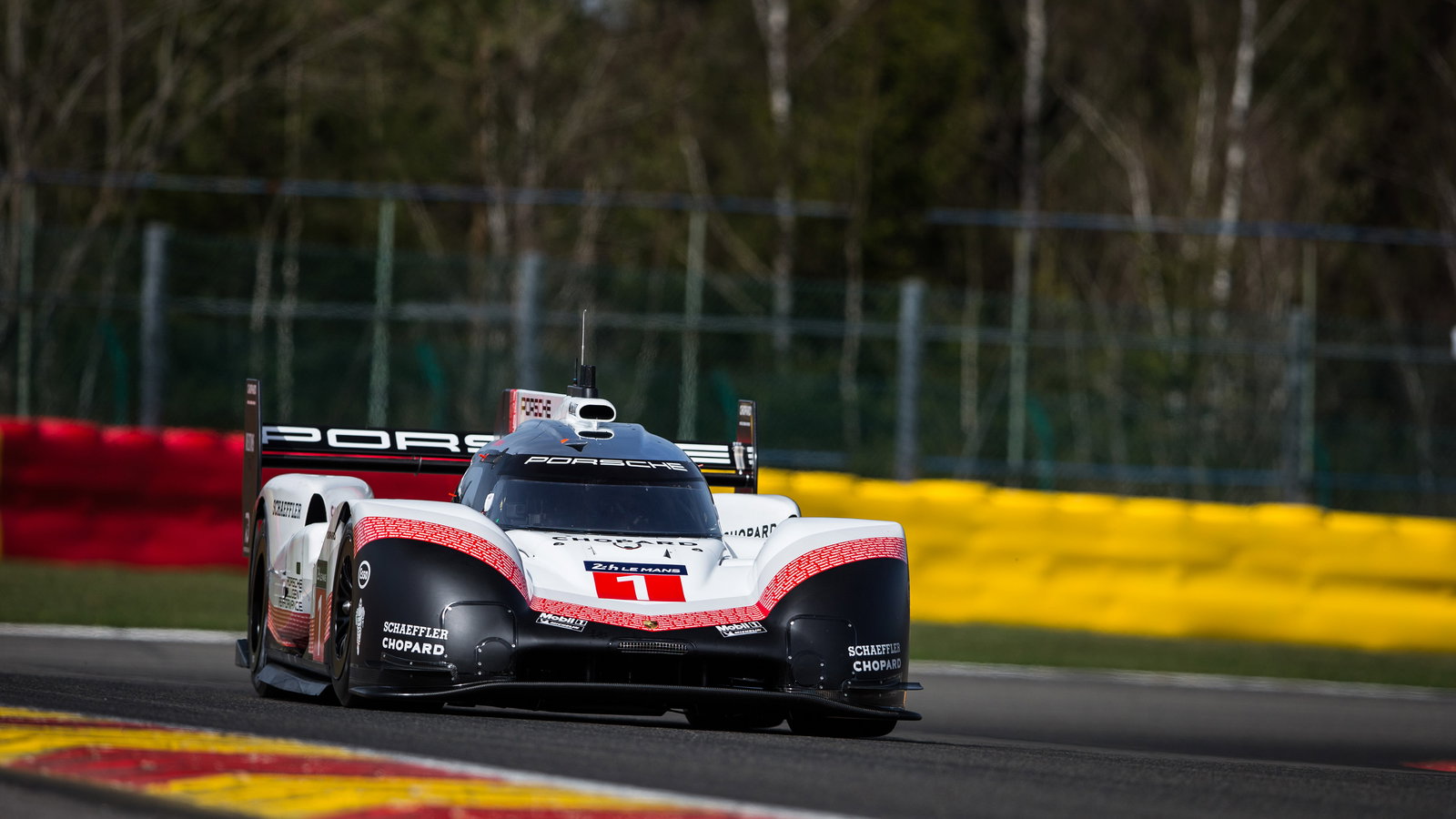 Porsche breaks Spa F1 track record with modified 919 Hybrid Evo LMP1