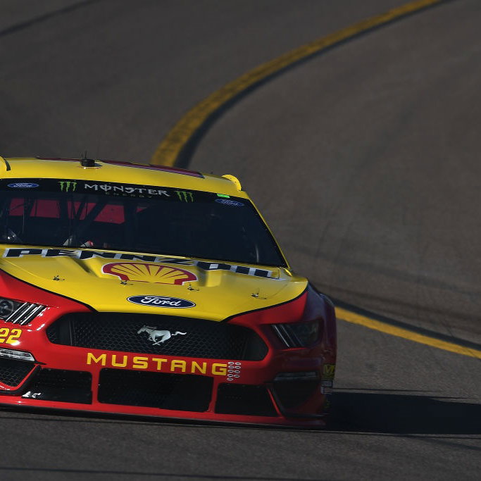 Trucks: Hornaday wins at TMS.