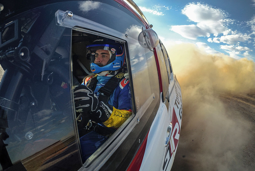 Alonso meningkatkan upaya reli Toyota untuk persiapan Dakar