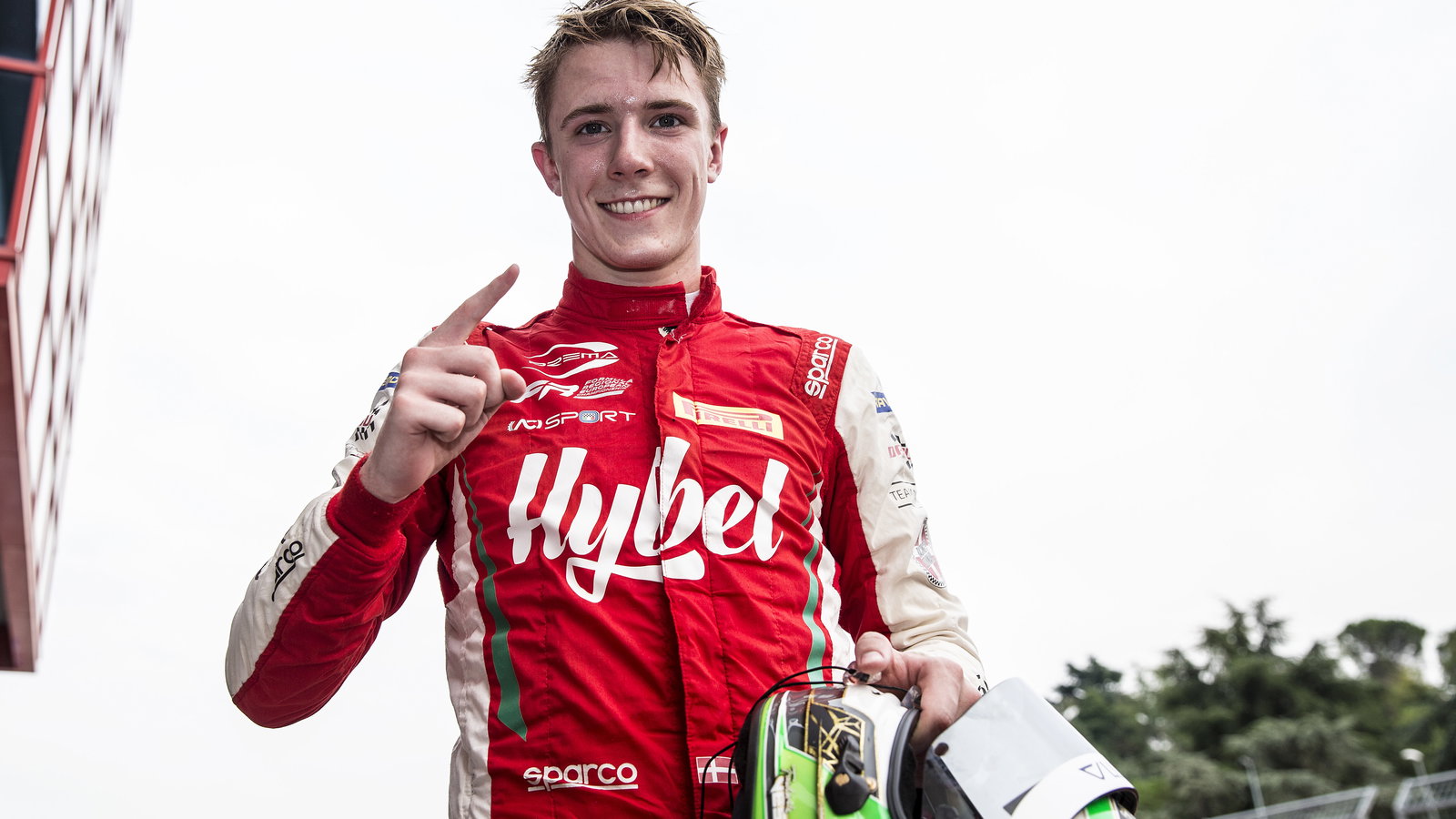 Frederik Vesti, Prema,