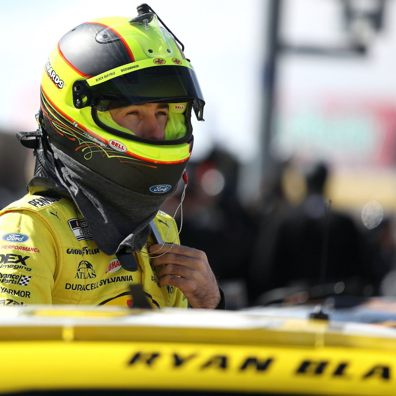 NASCAR di Phoenix: Kisah Cinderella Berakhir dengan Kekecewaan untuk Ross Chastain, Trackhouse