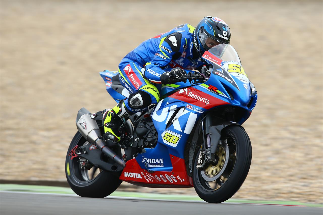 BSB: Cooper stands in for injured Mackenzie at Bennetts Suzuki