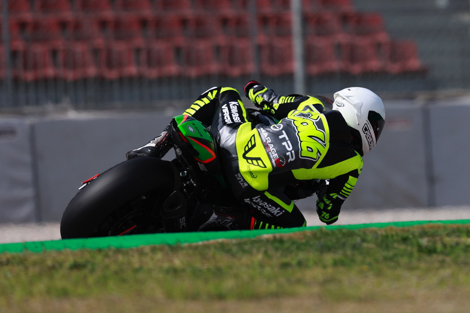 Mantan juara WorldSBK Troy Bayliss mengalami patah tulang belakang dalam kecelak