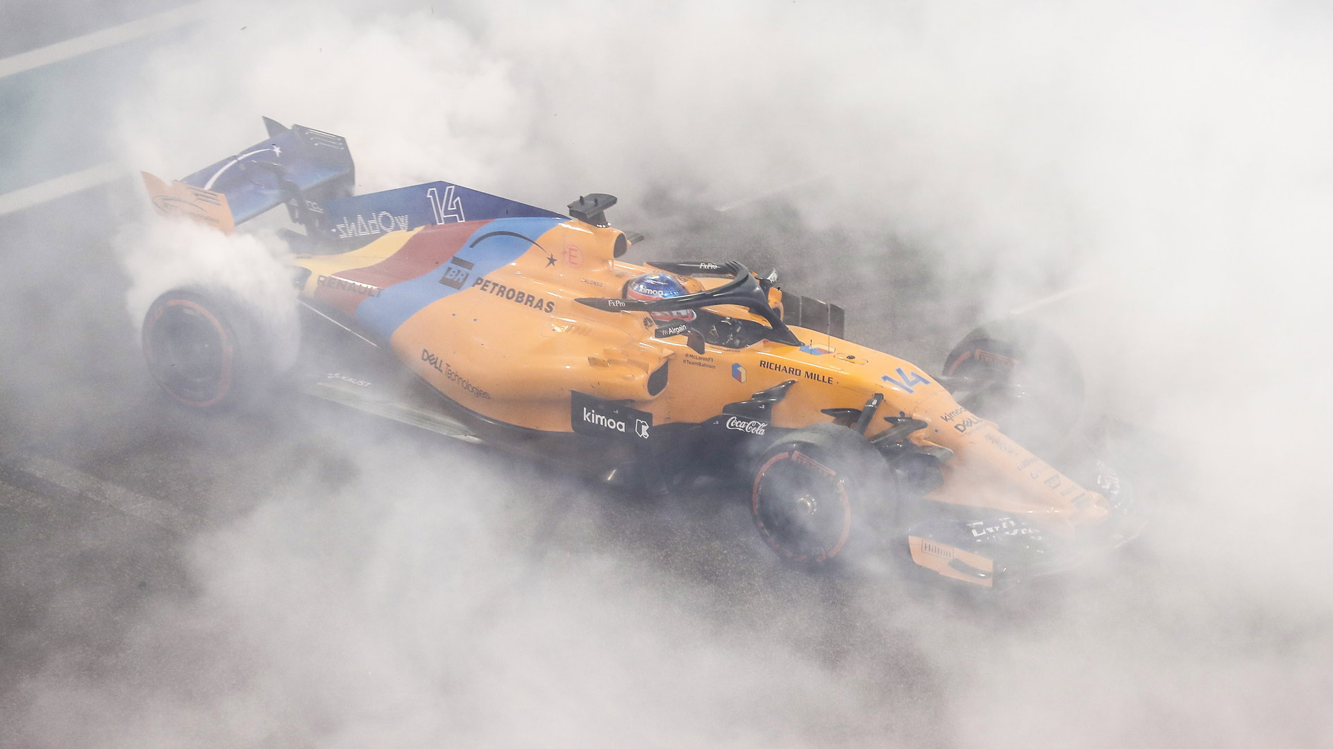 Alonso thankful for 'magic' F1 send-off with Hamilton, Vettel | Crash.net