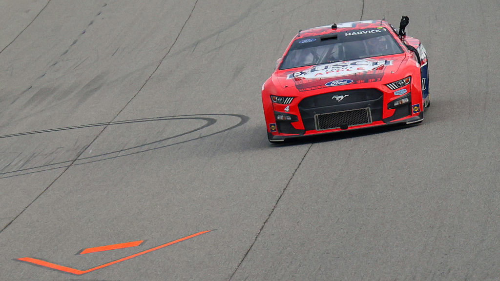 NASCAR at Michigan: Kevin Harvick, Stewart Haas Racing Earn Playoff Spot With Clutch Victory