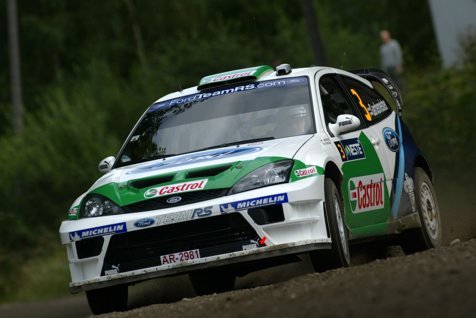 Toni Gardemeister / Jakke Honkanen - Ford Focus RS WRC04