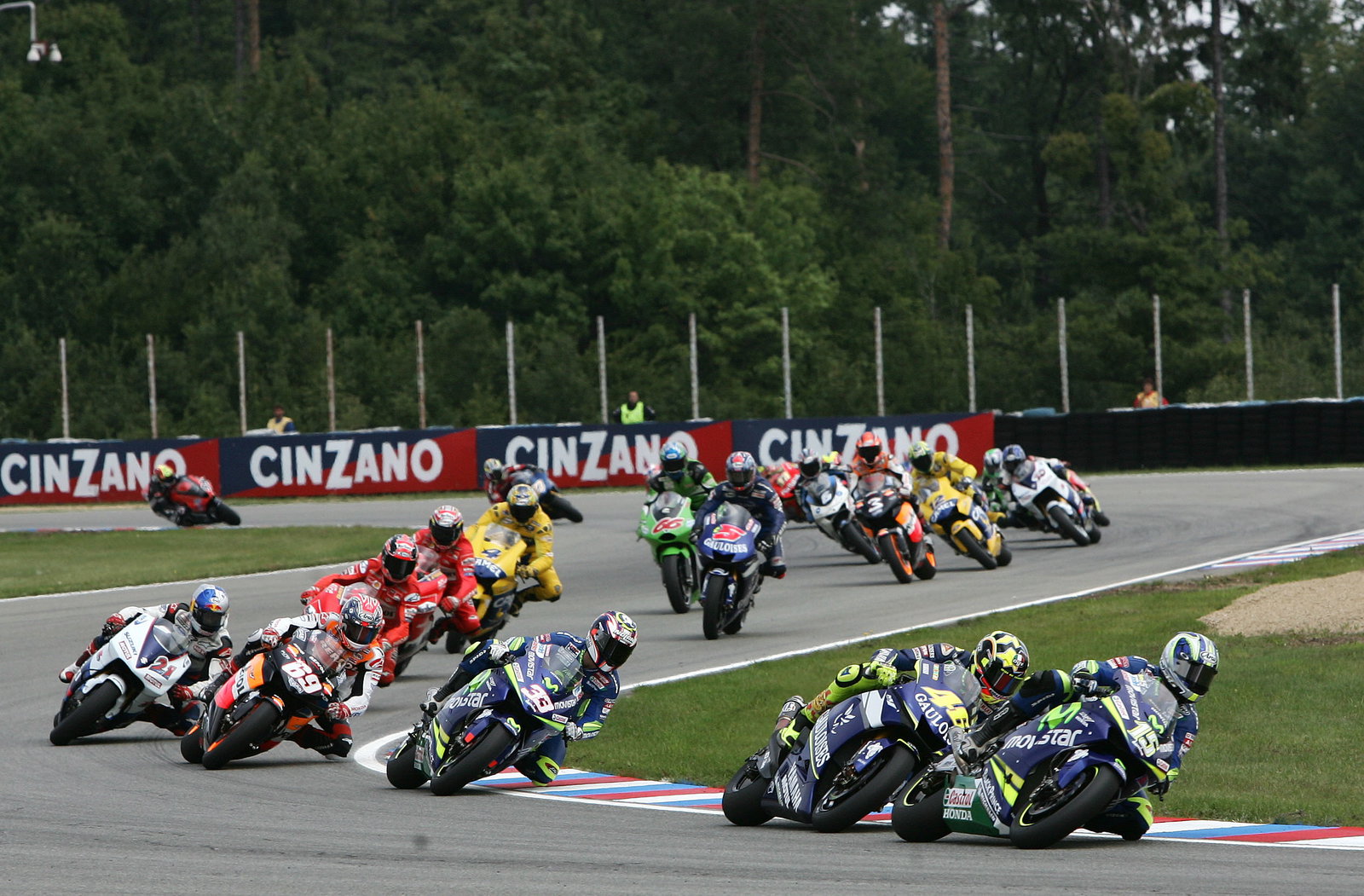Race start, Czech MotoGP Race, 2005