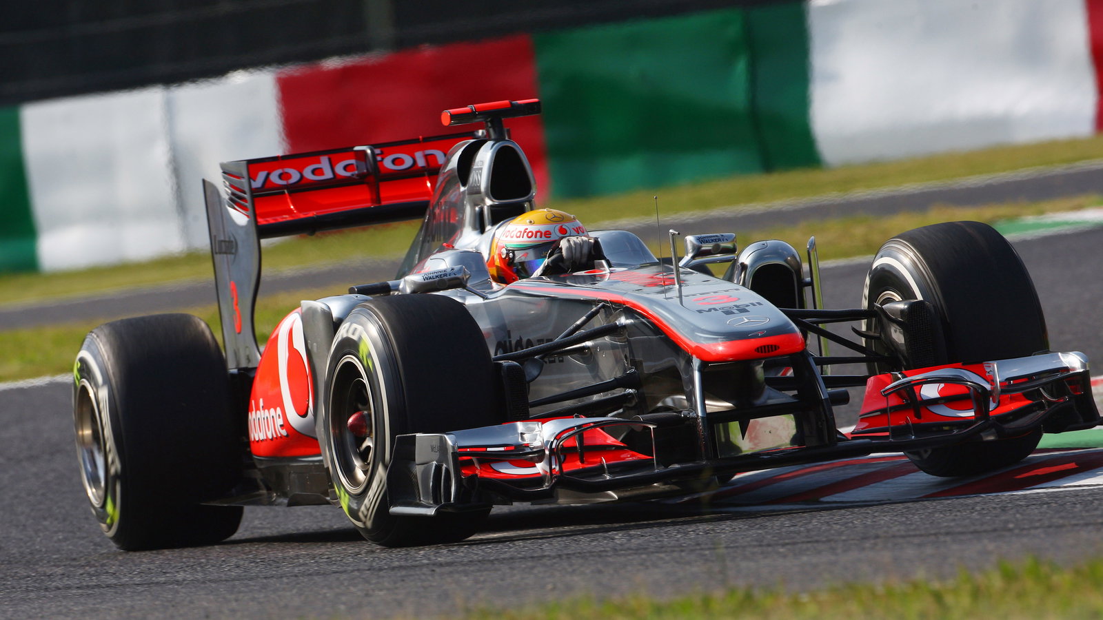 07.10.2011- Friday Practice 2, Lewis Hamilton (GBR), McLaren Mercedes, MP4-26