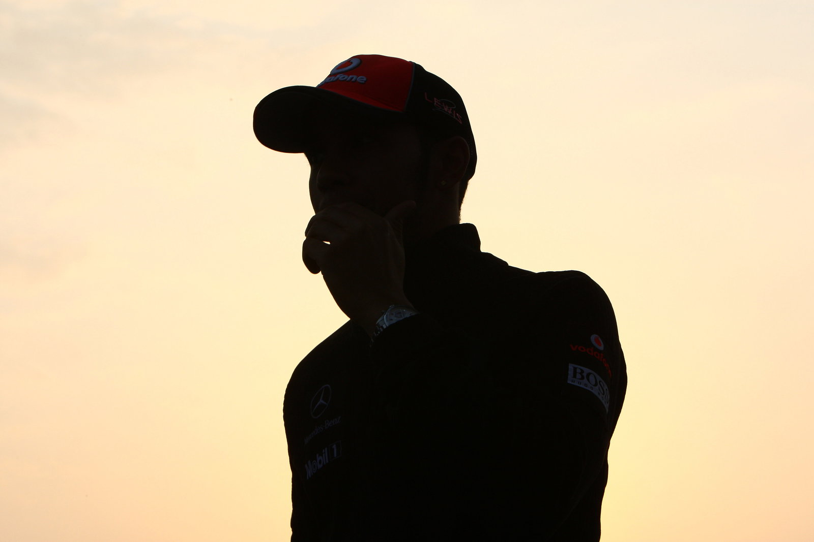 15.10.2011- Autograph session, Lewis Hamilton (GBR), McLaren Mercedes, MP4-26