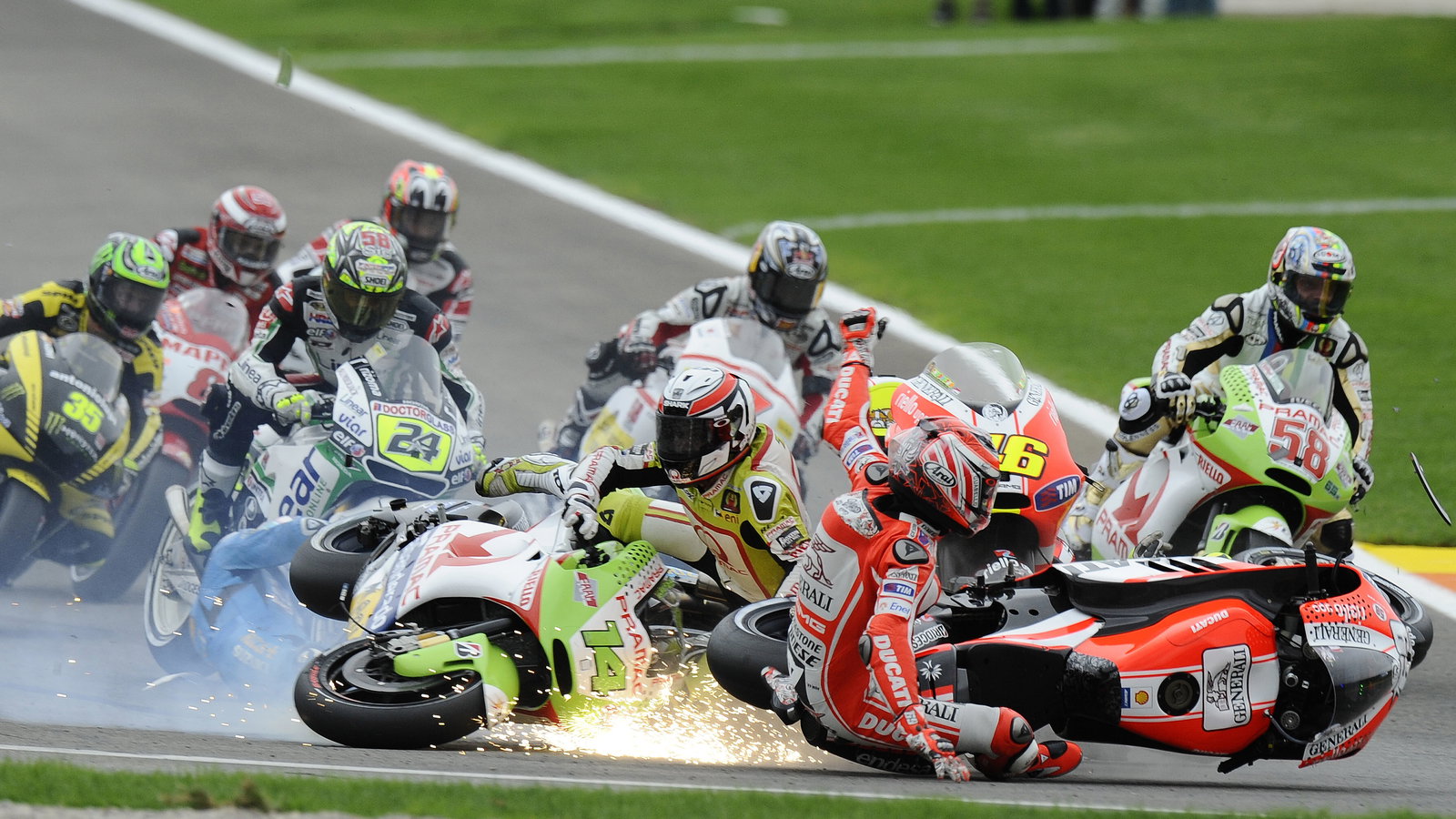 Bautista, De Puniet and Hayden, Valencia MotoGP Race 2011