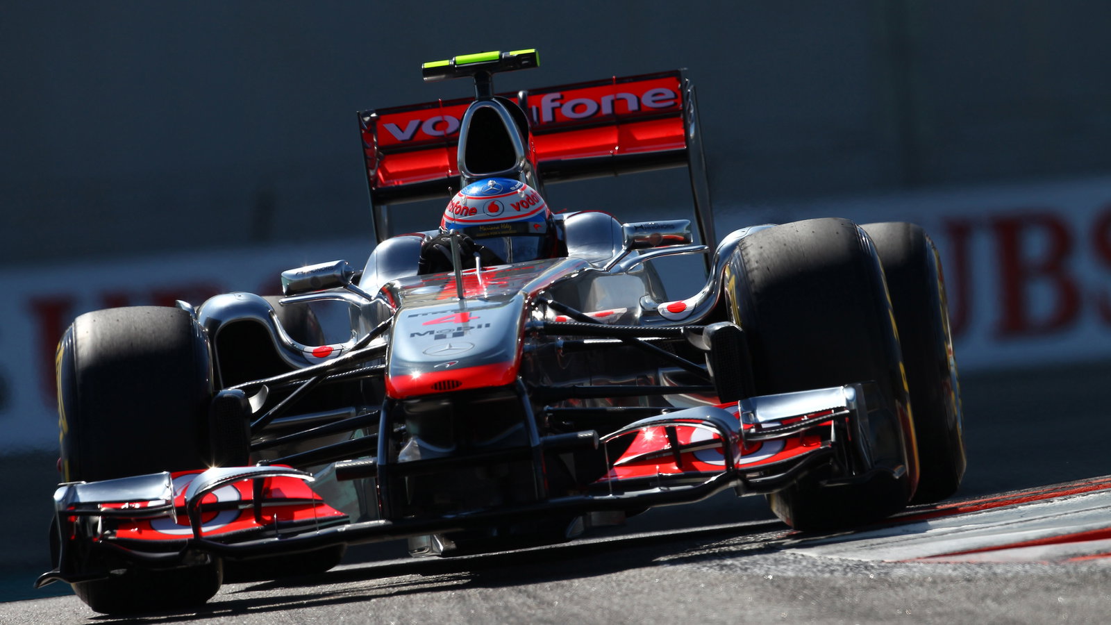 11.11.2011- Friday Practice 1, Jenson Button (GBR), McLaren Mercedes, MP4-26