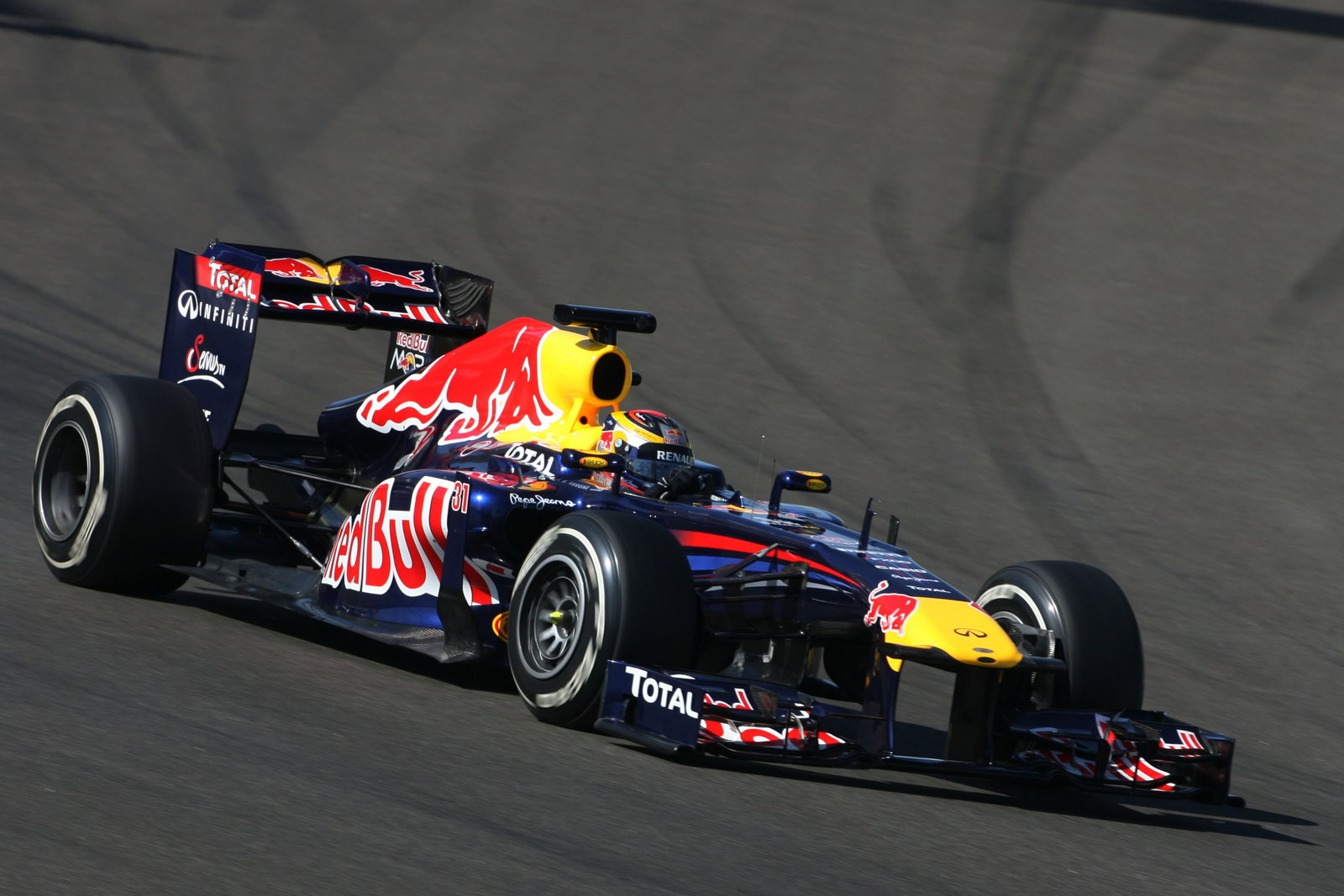 15.11.2011 Abu Dhabi, UEA,Jean-Eric Vergne (FRA), Red Bull Racing - Formula 1 Testing Rookie Test,