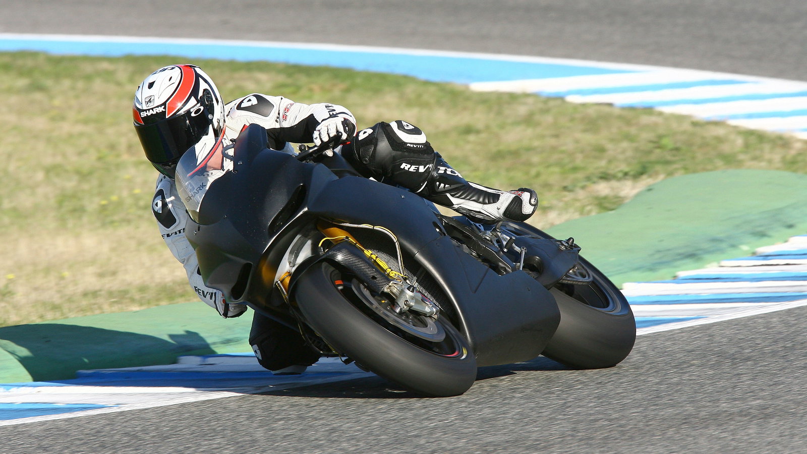 Randy De Puniet, Aprilia, Jerez tests, November 2011