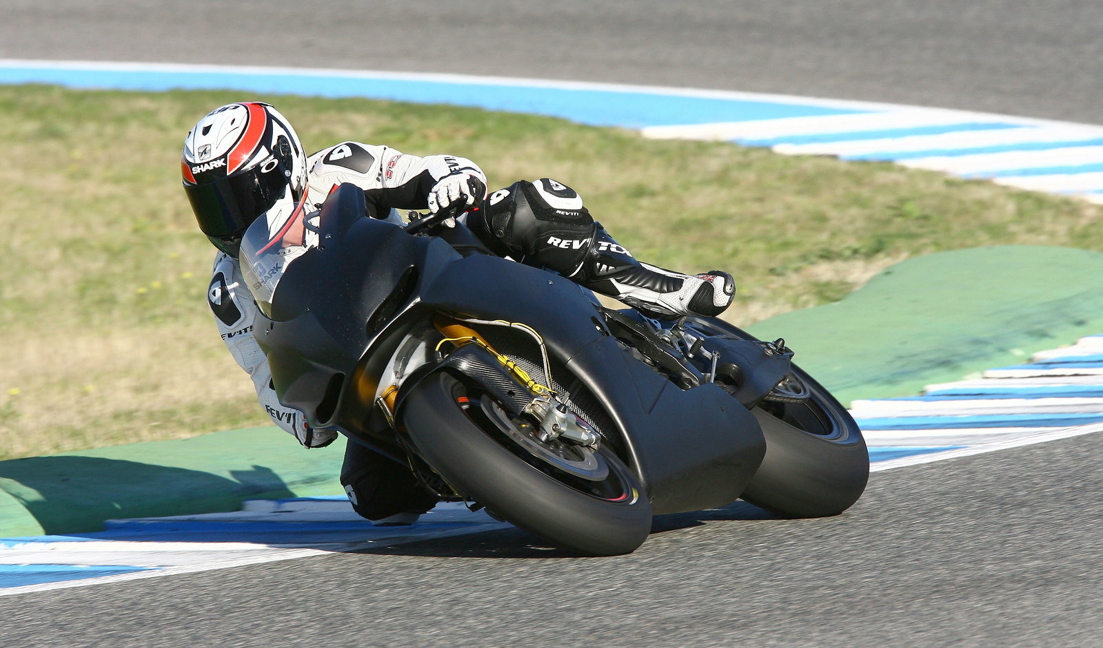Randy De Puniet, Aprilia, Jerez tests, November 2011