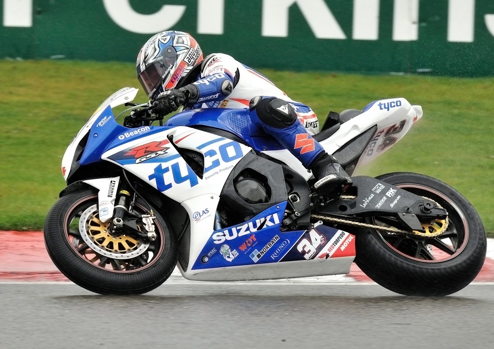 Alastair Seeley - Tyco Suzuki [pic credit: David Salisbury]