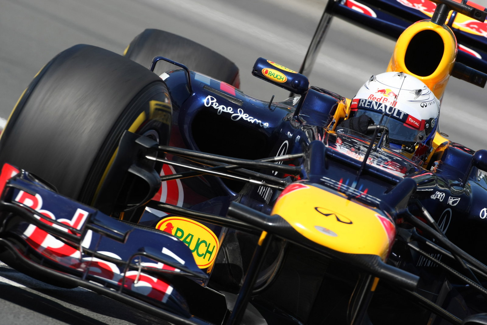 09.06.2012- Free Practice 3, Sebastian Vettel (GER) Red Bull Racing RB8