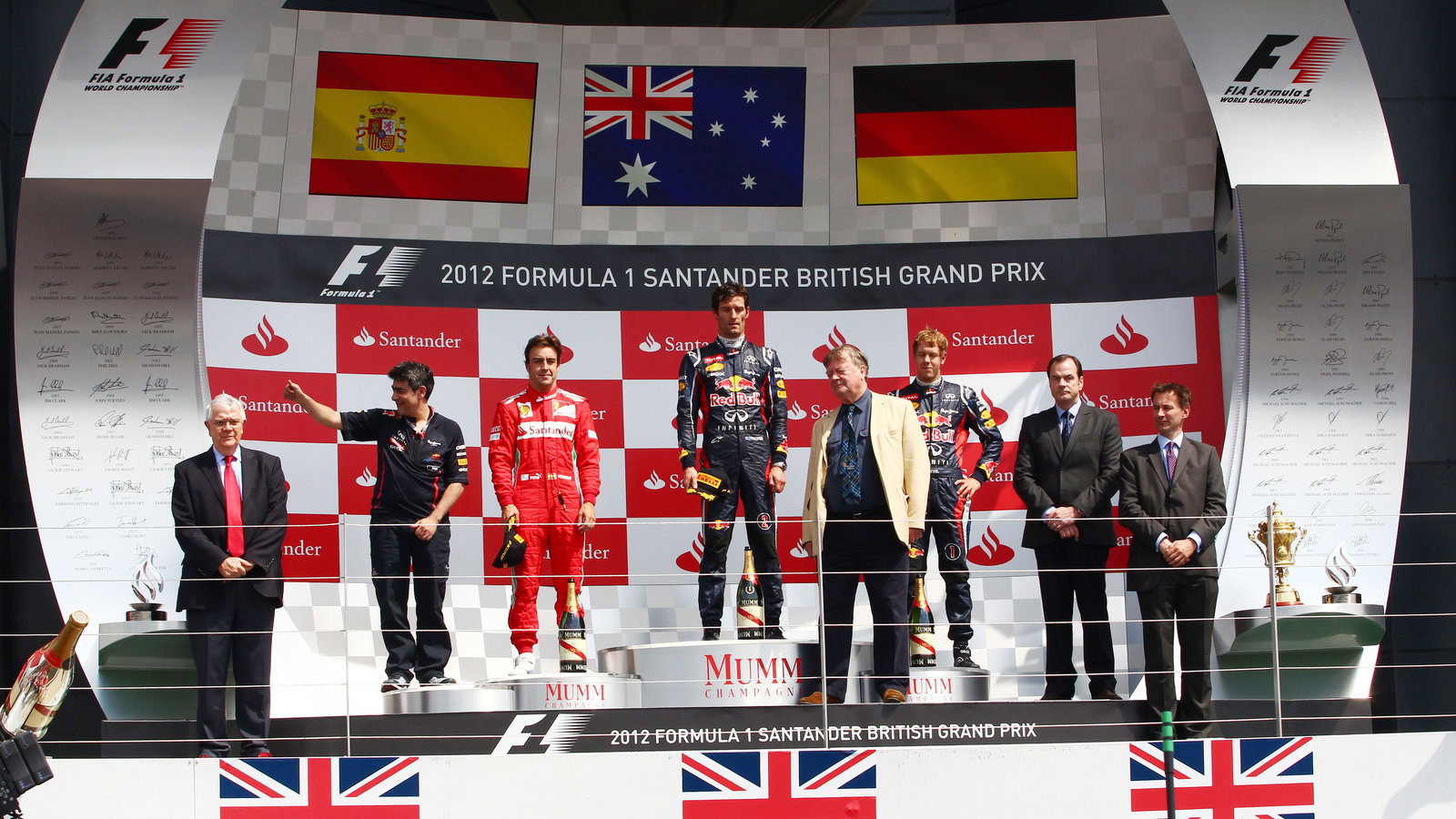08.07.2012- Race, 1st position Mark Webber (AUS) Red Bull Racing RB8, 2nd position Fernando Alonso (