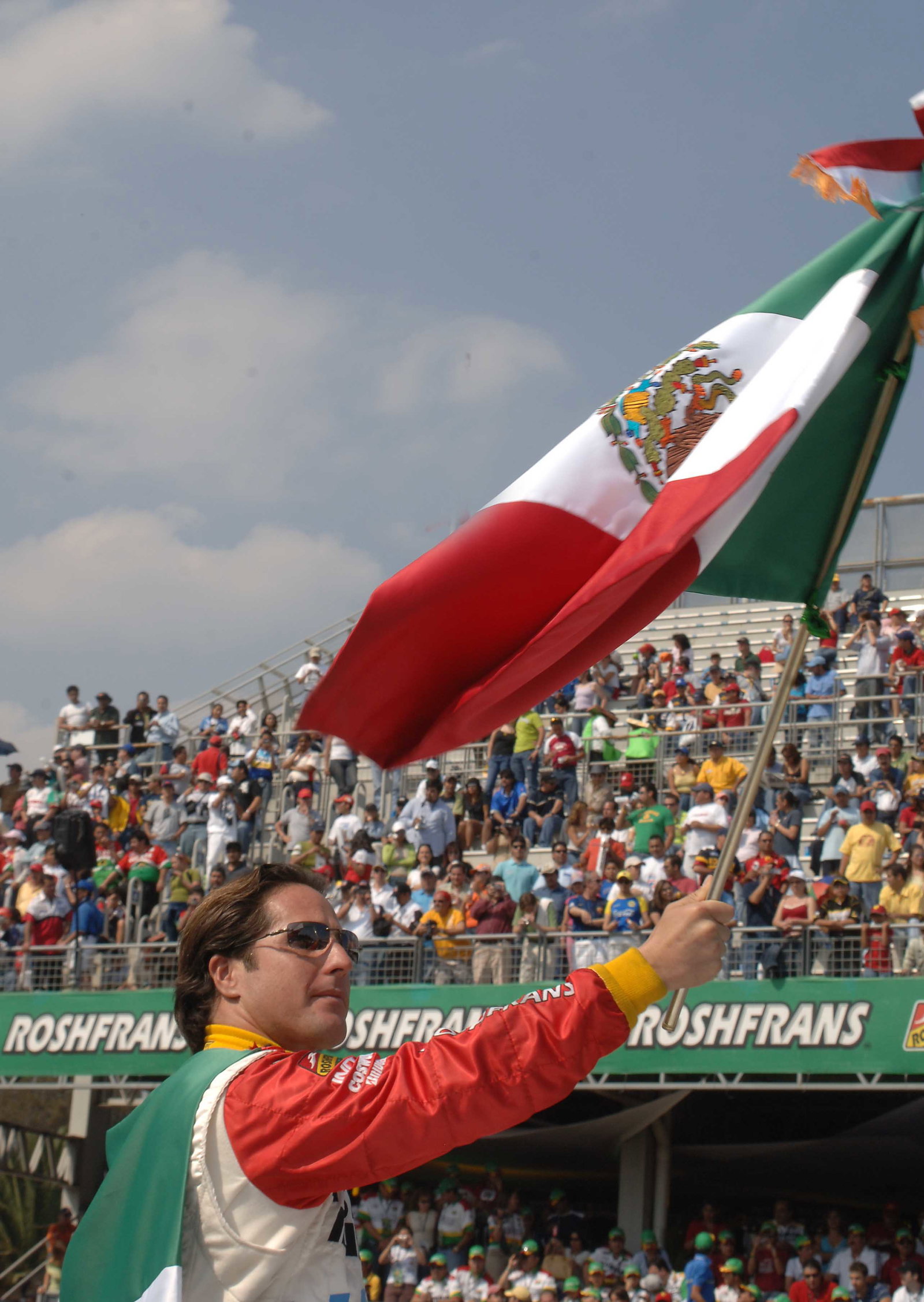 Mario Dominguez.