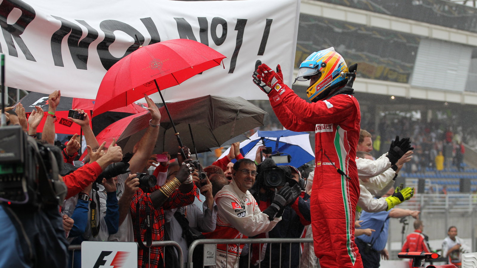 25.11.2012- Race, 2nd position Fernando Alonso (ESP) Scuderia Ferrari F2012