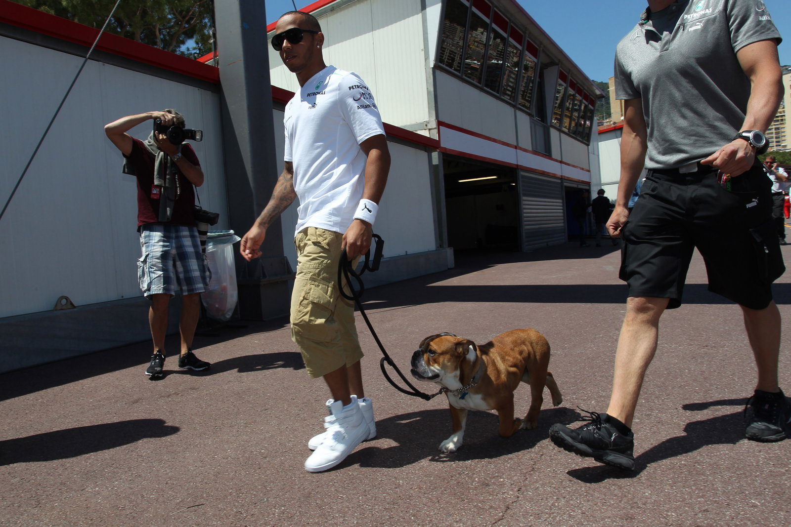 22.05.2013- Lewis Hamilton (GBR) Mercedes AMG F1 W04 and his dog, Roscoe