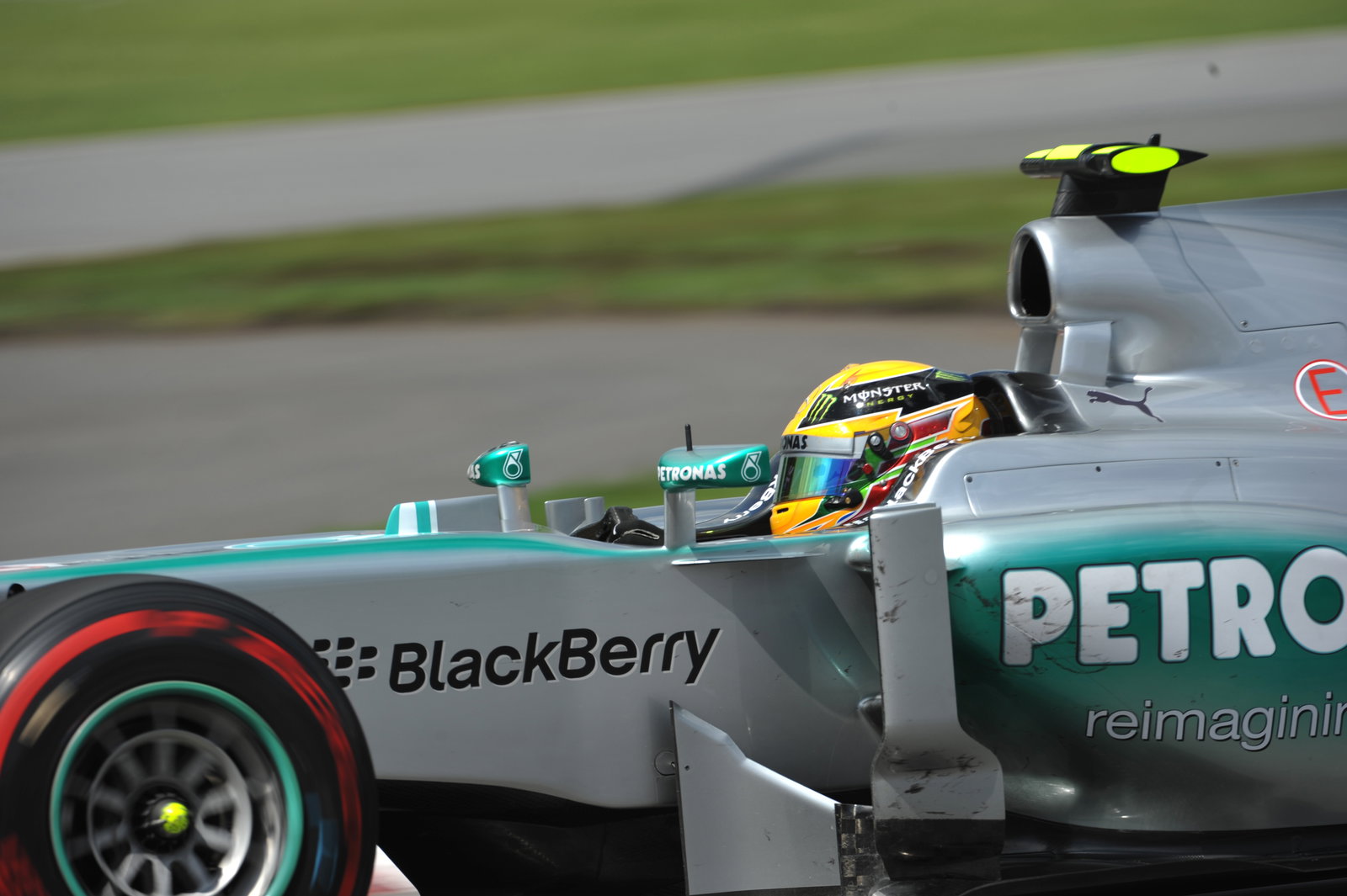 09.06.2013- Race, Lewis Hamilton (GBR) Mercedes AMG F1 W04
