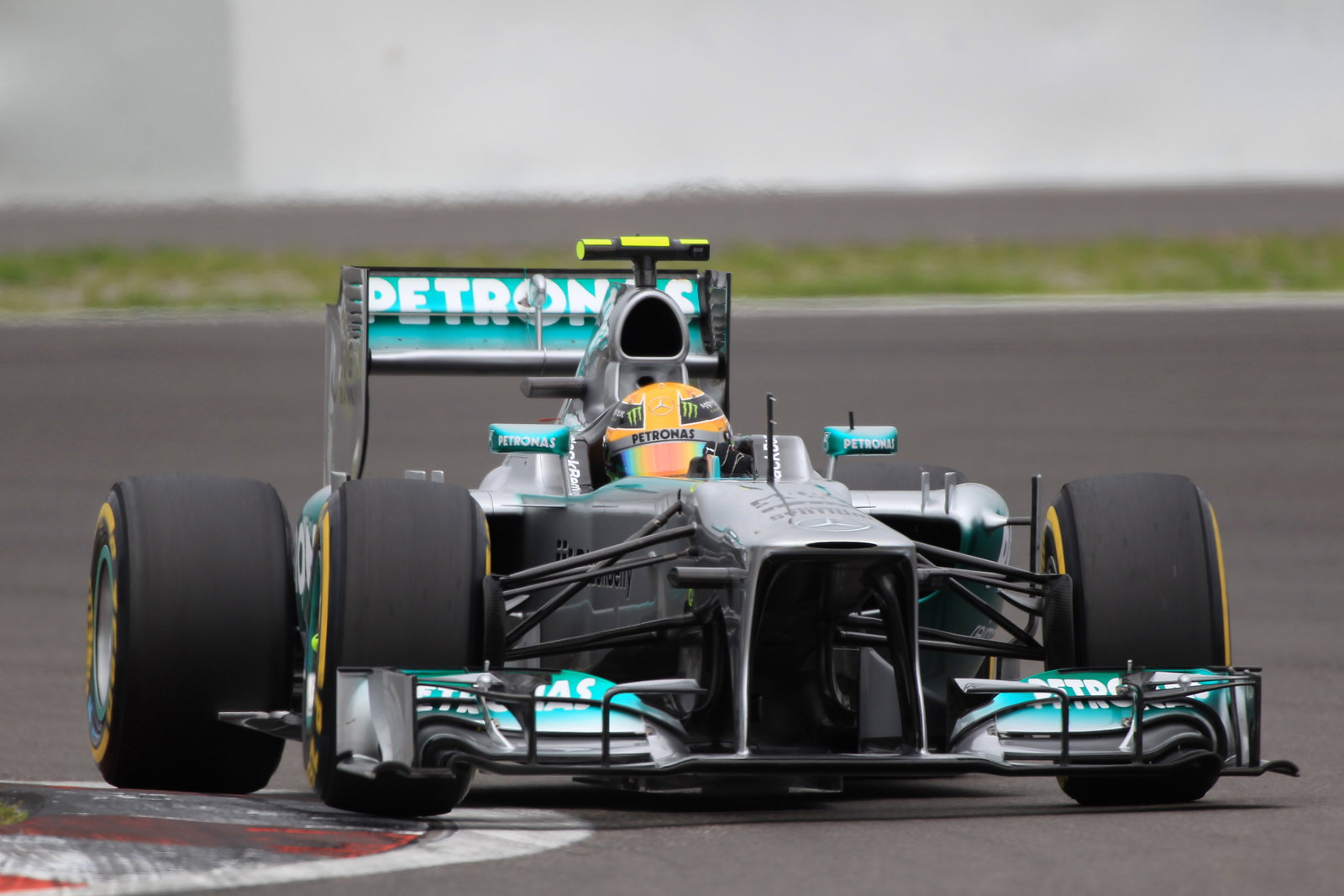 05.07.2013- Free Practice 2, Lewis Hamilton (GBR) Mercedes AMG F1 W04