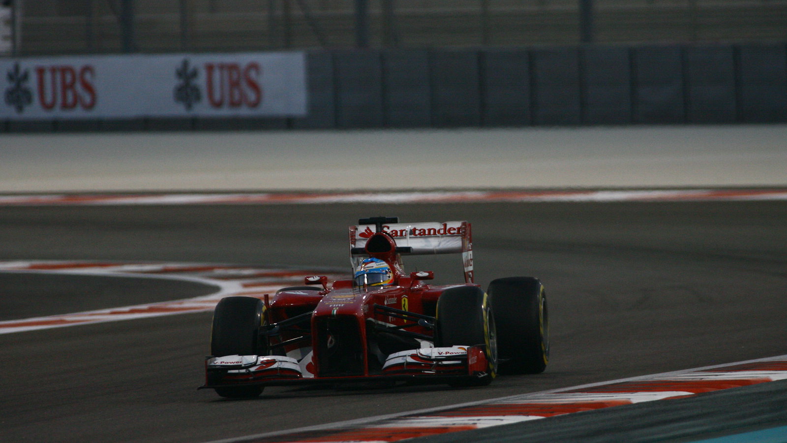 01.11.2013- Free Practice 2: Fernando Alonso (ESP) Scuderia Ferrari F138