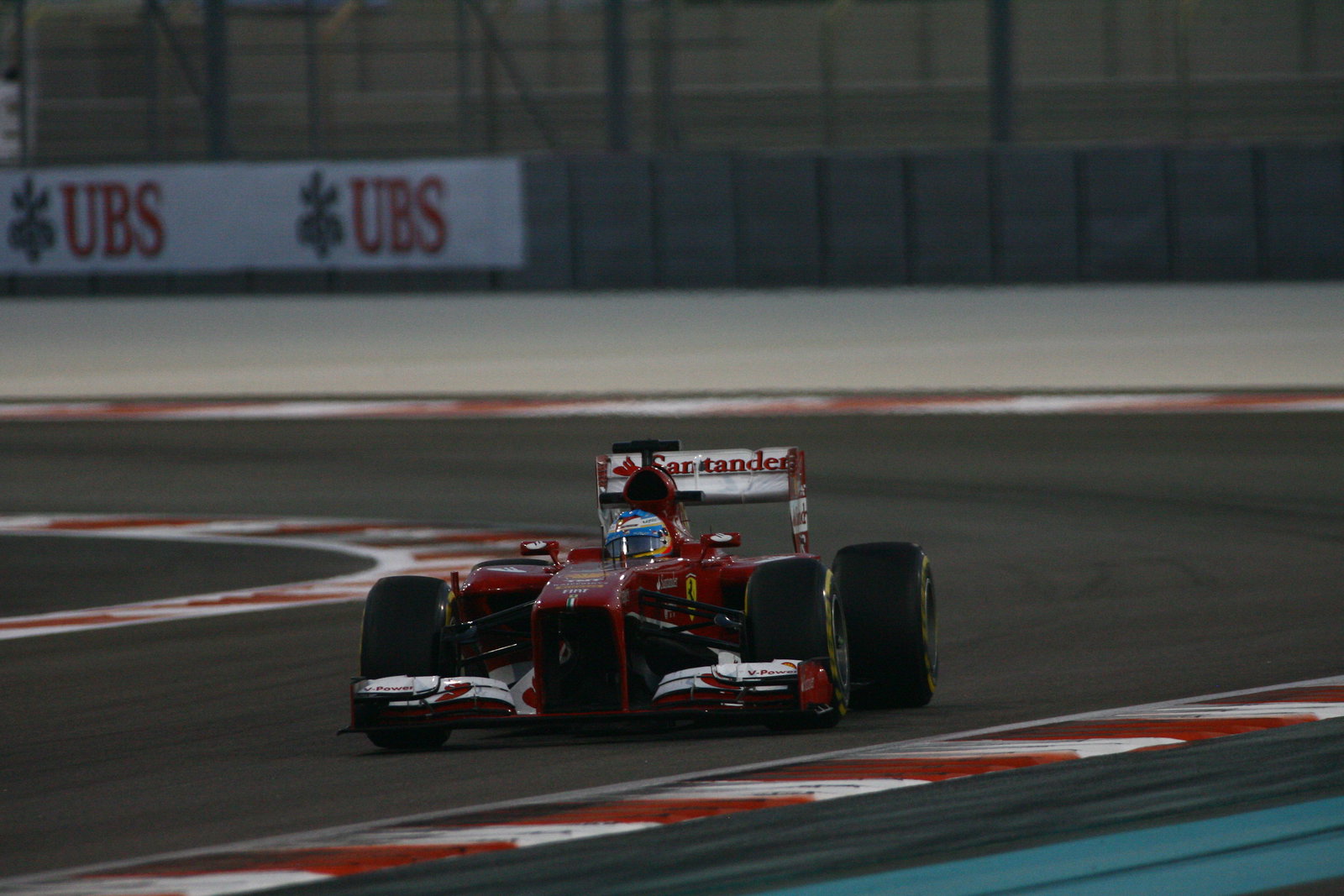 01.11.2013- Free Practice 2: Fernando Alonso (ESP) Scuderia Ferrari F138