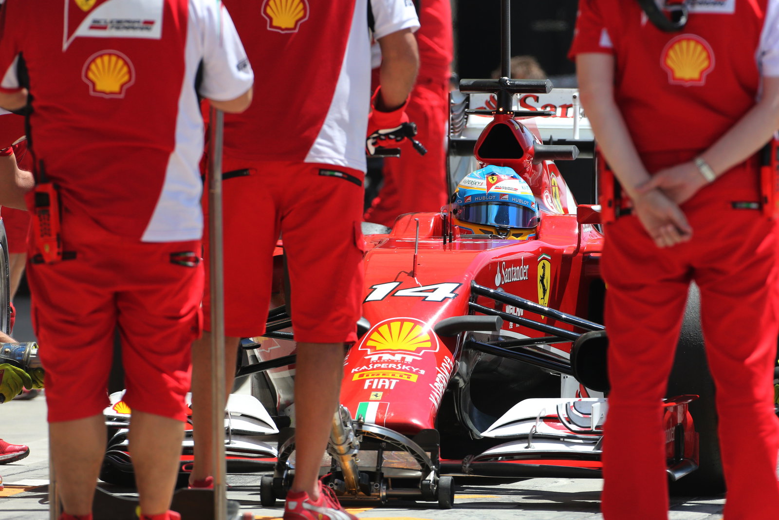 Fernando Alonso (ESP), Scuderia Ferrari 08.04.2014. Formula One Testing, Bahrain Test, Day One, Sak