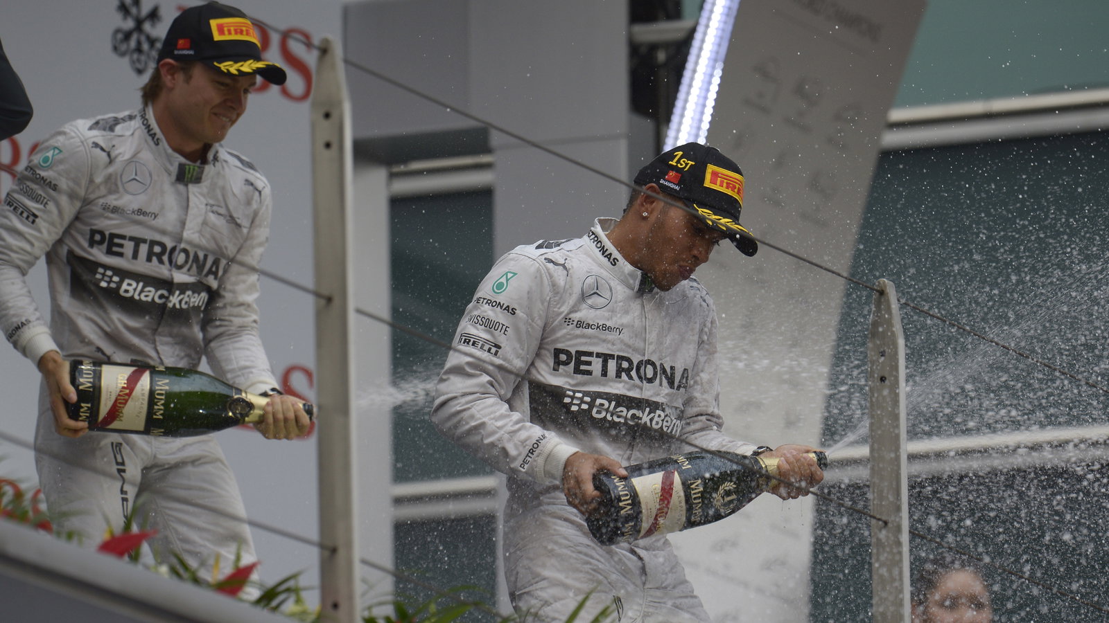 20.04.2014- Podium, winner Lewis Hamilton (GBR) Mercedes AMG F1 W05, 2nd Nico Rosberg (GER) Mercedes
