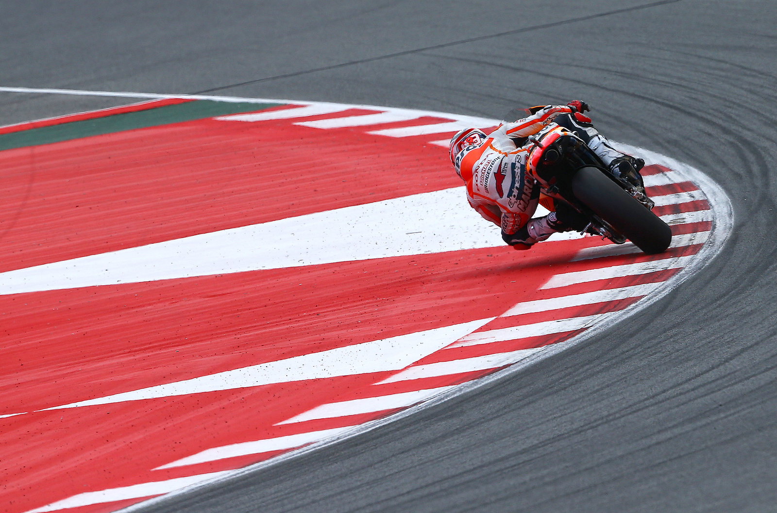 MotoGP: Crutchlow 'Love-hate relationship with Silverstone'