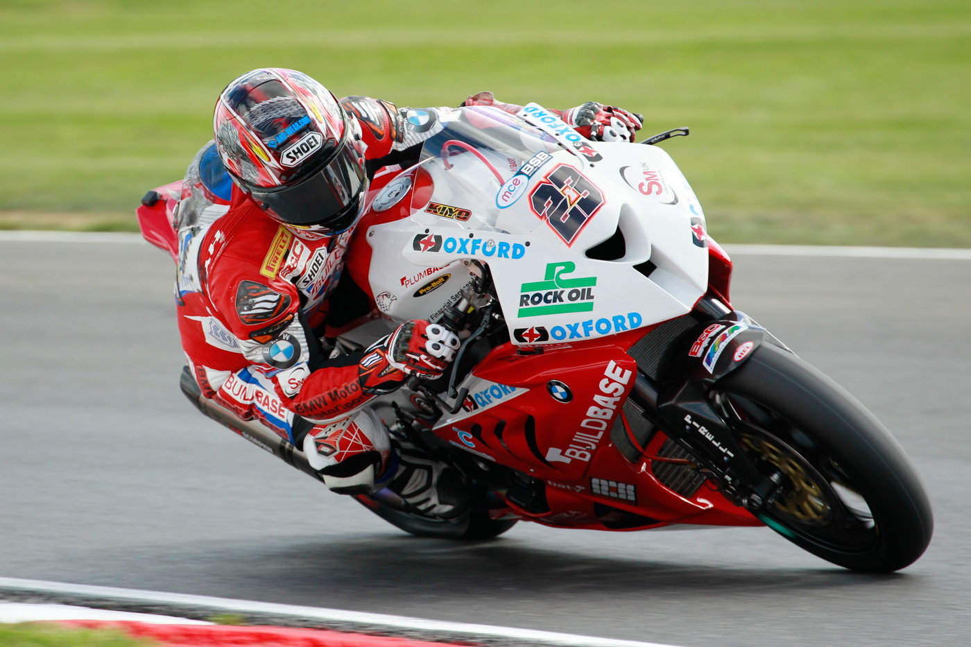 Brands Hatch GP: Ellison suffers broken femur in Brands crash