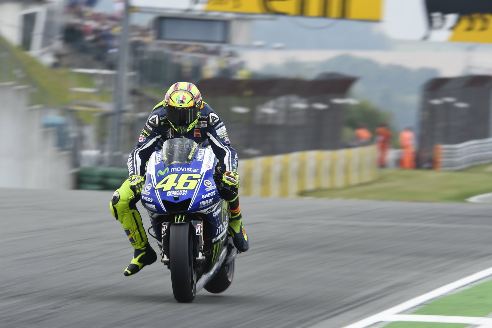 MotoGP Brno: Valentino Rossi talks finger injury